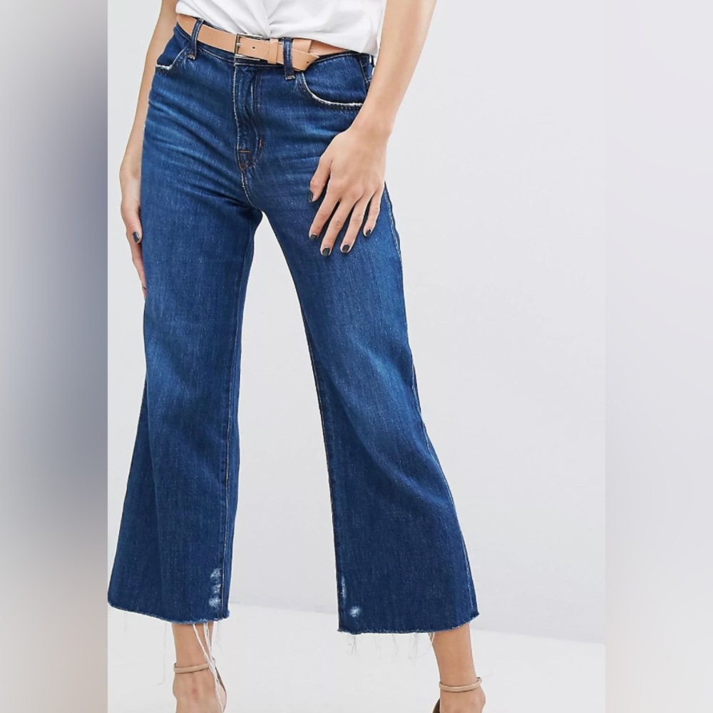 J Brand - Joan Crop High Rise - Size 30